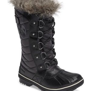 Sorel Tofino II Faux Fur Lined Waterproof Boot